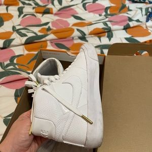 Nike Blazer Royal QS Triple White 2018